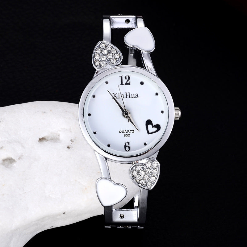 Women’s Fashion Quartz Watch – Diamond-Style British Design Wristwatch
